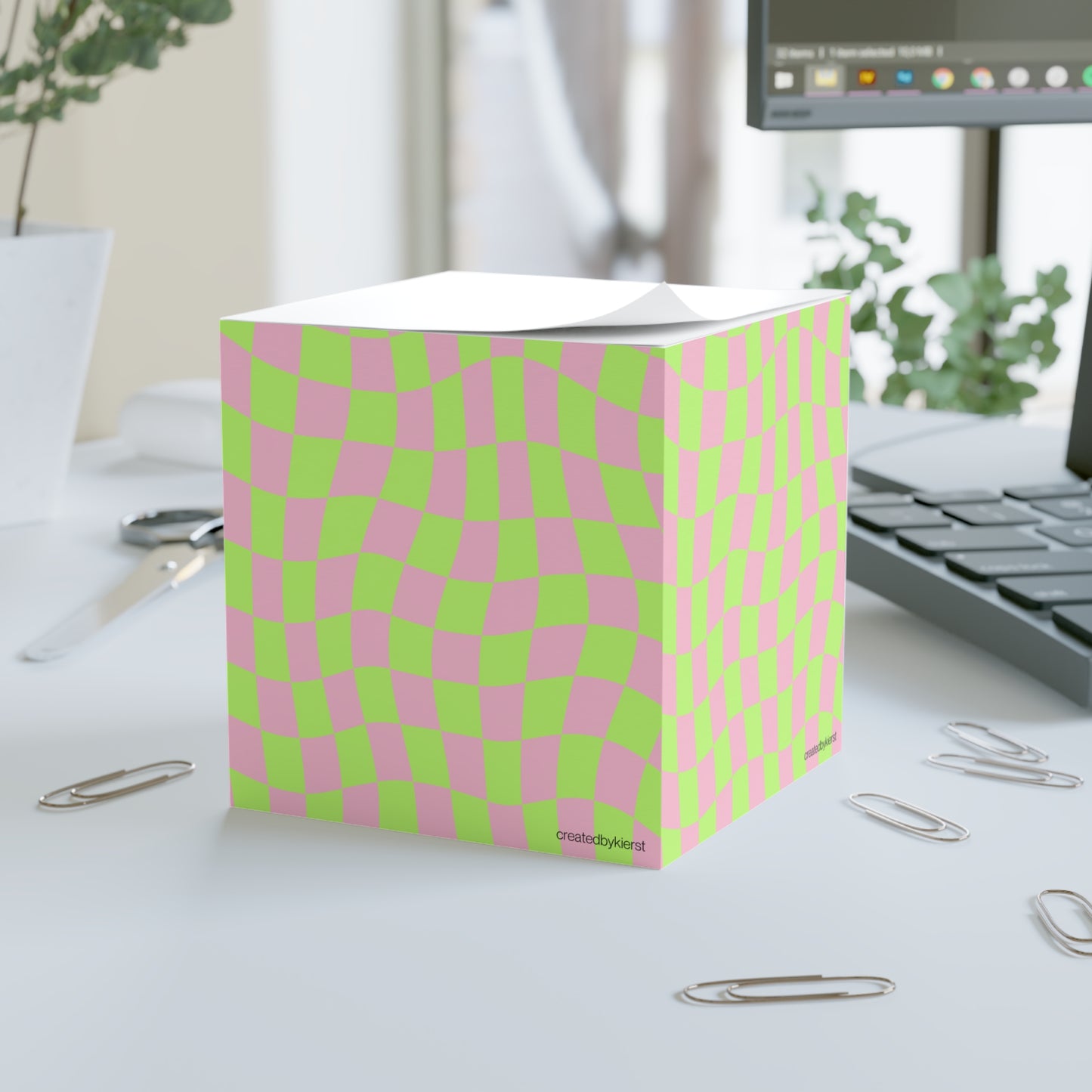 Lime Green and Pink Wavy Checkers Note Cube