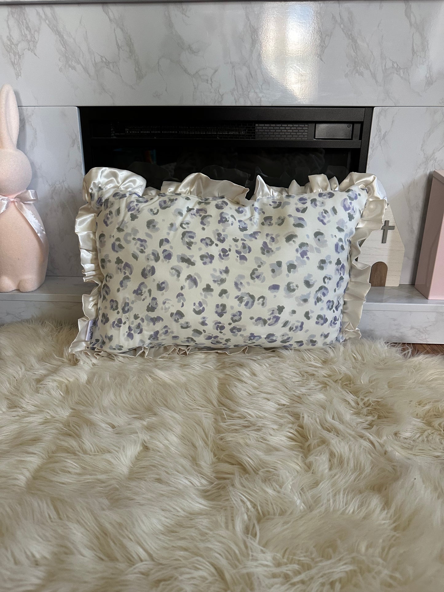 White and Purple Hues Leopard Throw Pillows